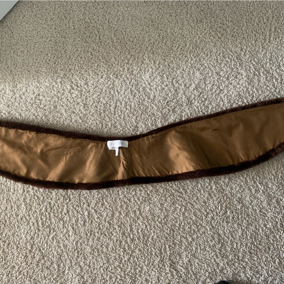 Rabbit Fur Escada Scarf - Picture 2 of 5